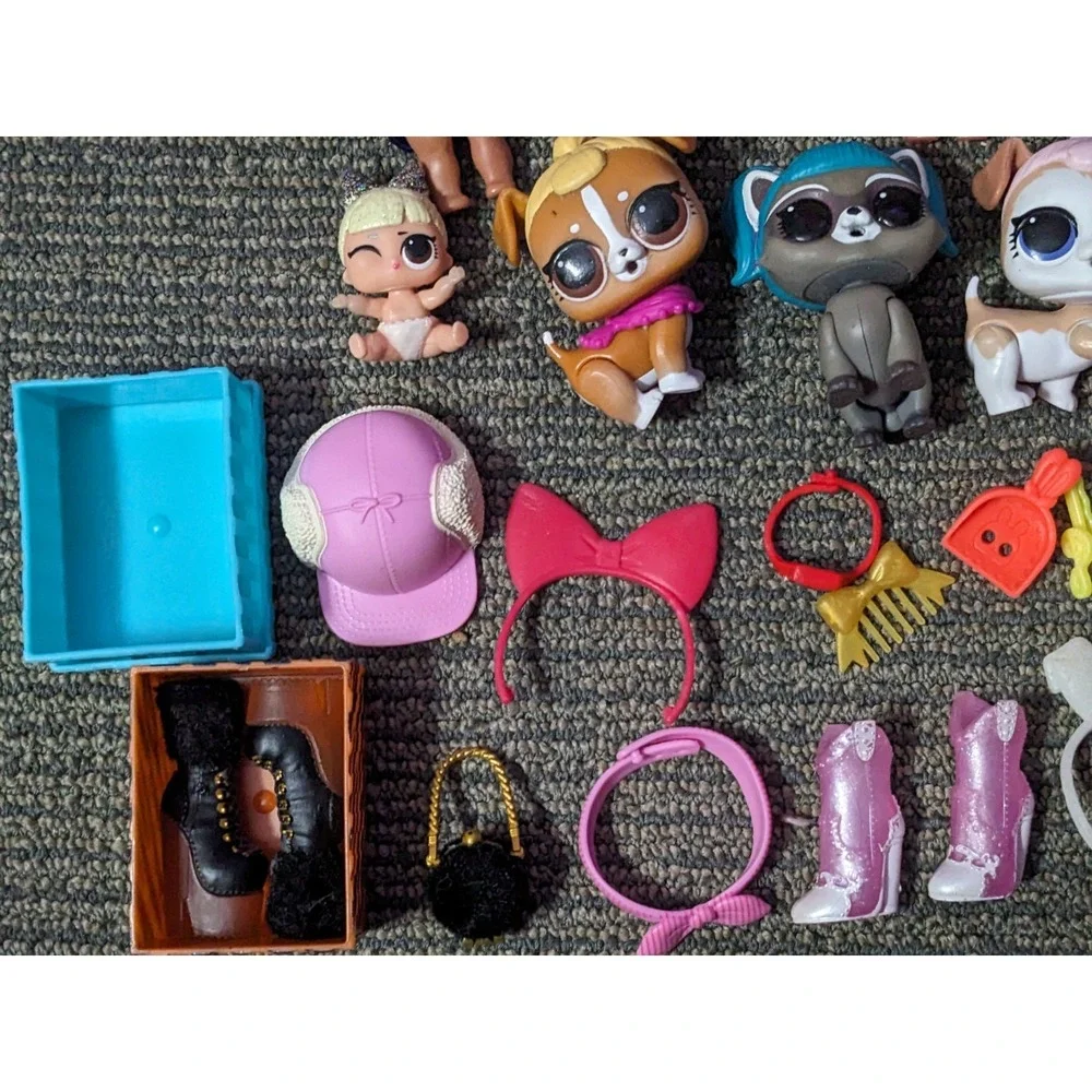 Lot of LOL Surprise Dolls, Babies & Pets Plus Accessories Assorted